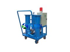 Voir la démonstration du purificateur d'huile portable et de la machine de remplissage d'huile à trois étages de type filtration JL-100 (6 000 LPH)